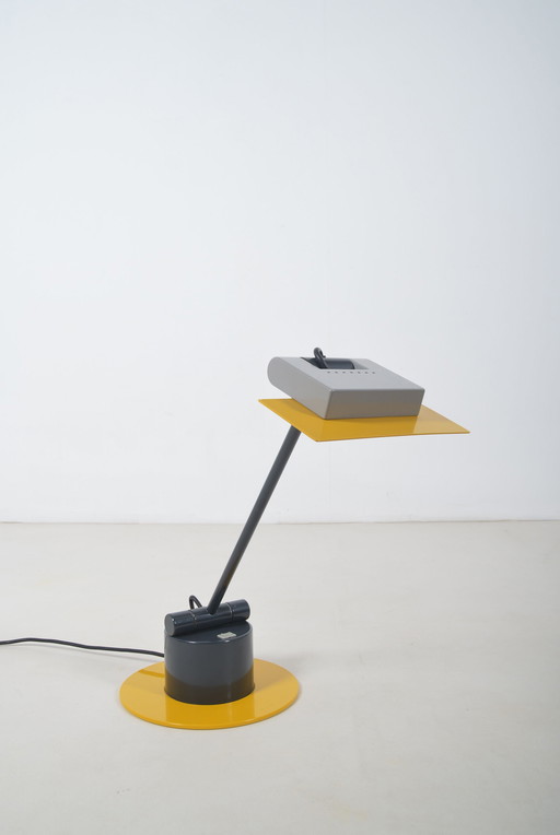 Lampe Aero conçue par Ettore Sottsass pour Bieffeplast, années 1980
