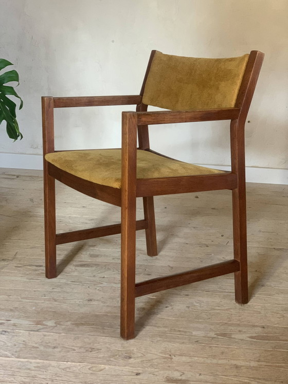 Poltrona vintage danese di Borge Mogensen in velluto giallo – Poltrone, Velvet, Scandinavian (photo 2 of 8)