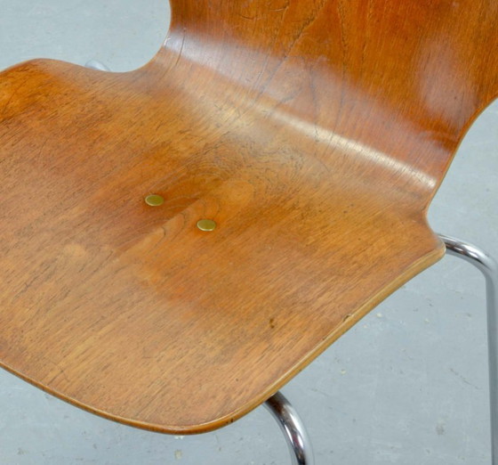 Sedia laterale minimalista dal design vintage scandinavo, nello stile di Arne Jacobsen per Fritz Hansen, (photo 10 of 11)