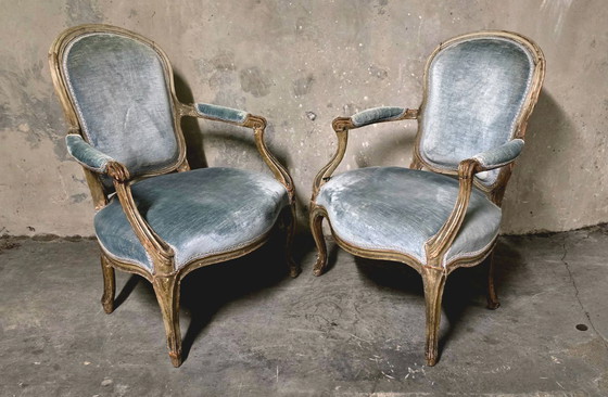 Image 1 of Pair of Louis XV cabriolet armchairs, 18th century