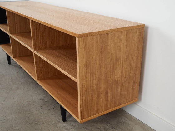 Image 1 of Bibliothèque en chêne, design scandinave