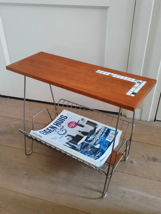 Image 1 of Table d'appoint vintage avec porte-revues et mosaïque en teck