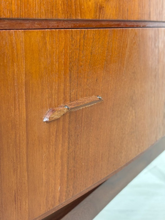 Image 1 of Commode danoise style milieu du XXe siècle / Lavabo / Armoire à linge / Meuble vintage