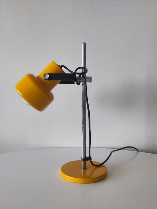 Vintage gelbe Lampe mit Spot