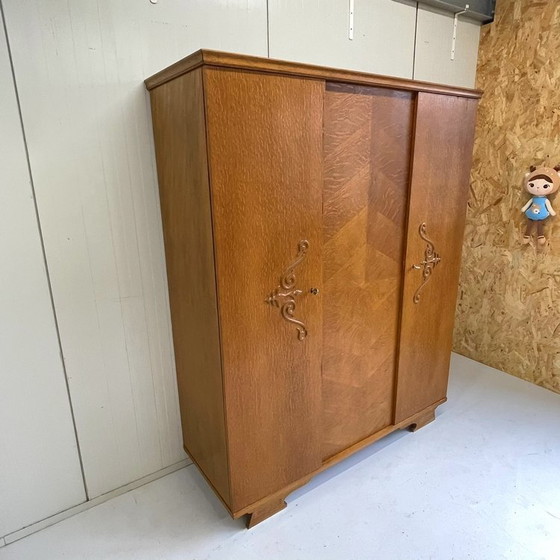Image 1 of Vintage closet closet hang/leg demountable