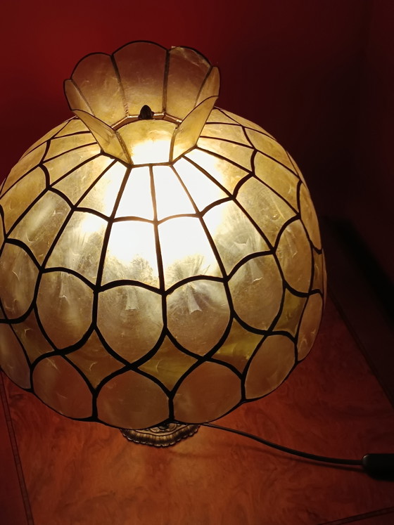Lampe de table miniature vintage Tiffa - coquillages Capiz en nacre. – Tiffa-mini, Metal, Other (photo 3 of 5)
