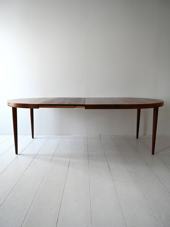 Image 1 of Vintage Extendable Round Scandinavian Rosewood Dining Table