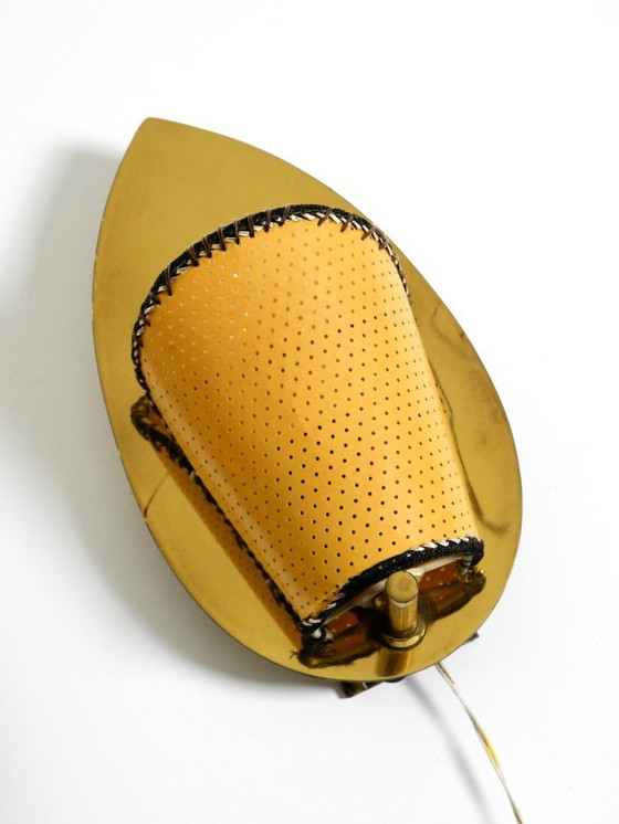 Image 1 of Deux ravissantes appliques murales originales en laiton de style Mid-Century Modern