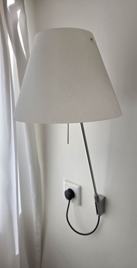 Luceplan Constanzina Wandleuchte – Wandleuchten, Kunststoff, Aluminium (photo 2 of 5)