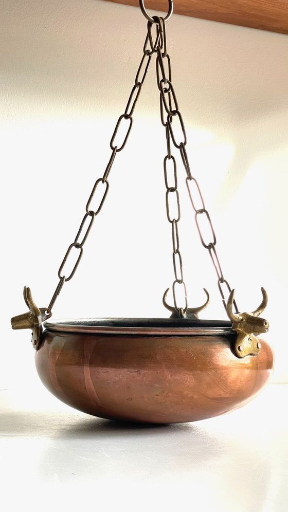 Image 1 of Fioriera sospesa con 3 bufali d'epoca