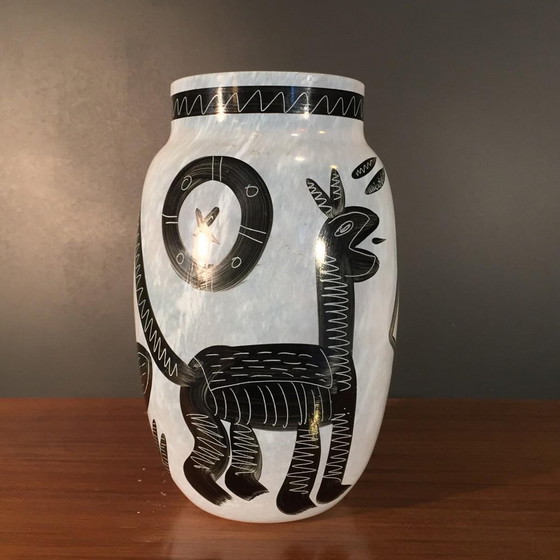 Caramba Vase by Ulrica Hydman-Vallien for Kosta Boda, Sweden, 1980s – Glass (photo 3 of 17)