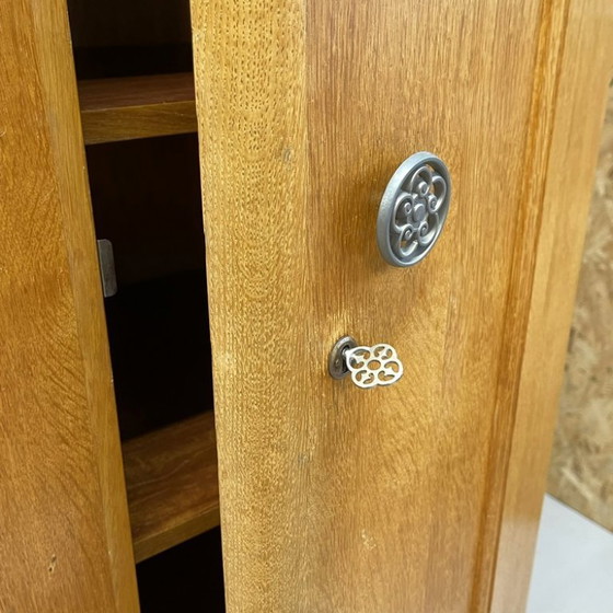 Image 1 of Bijzonder vormgegeven vintage j`60 kledingkast linnenkast hang leg