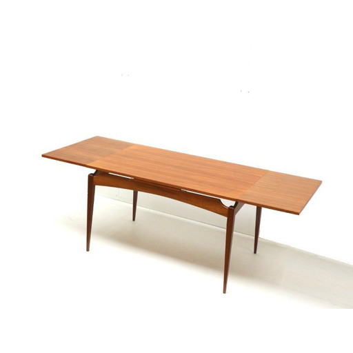 Table de salle à manger extensible vintage fabriquée dans les années 1960