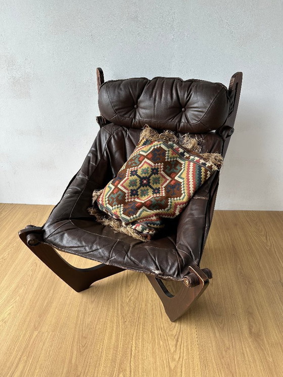 Image 1 of Der Sessel Luna wurde in den 70er Jahren von O. Knutsen entworfen.