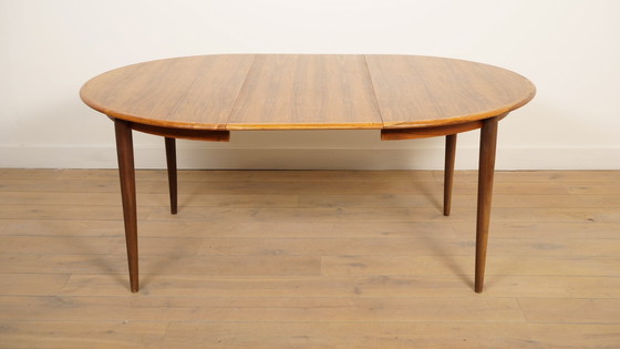 Image 1 of Table de salle à manger ronde vintage | Bois de rose | extensible