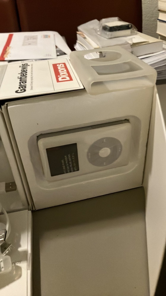 Image 1 of iPod with accessories