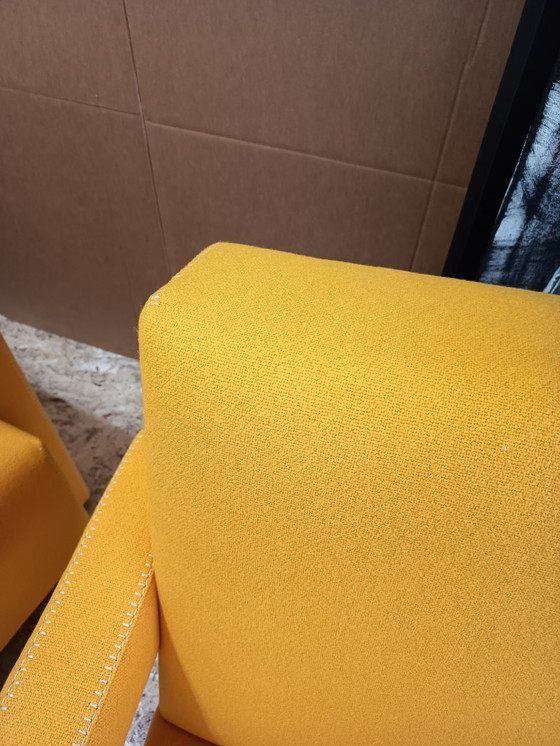 Image 1 of CASSINA 2x Poltrona 637 Utrecht 2024 (NUOVO, mai usato) in lana gialla KVDRAT € 6.600
