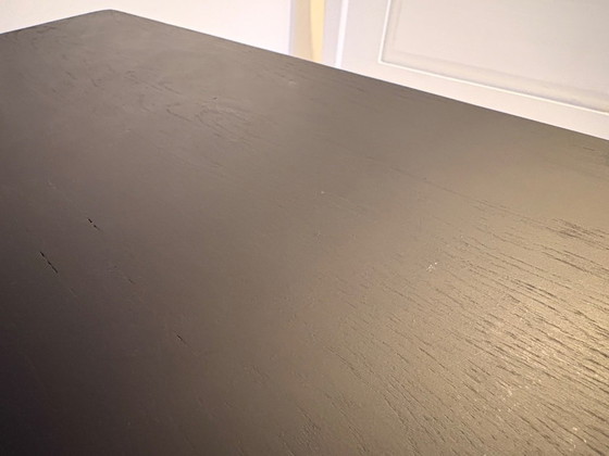 Image 1 of Tavolo da pranzo Dyyk in rovere nero, come nuovo.