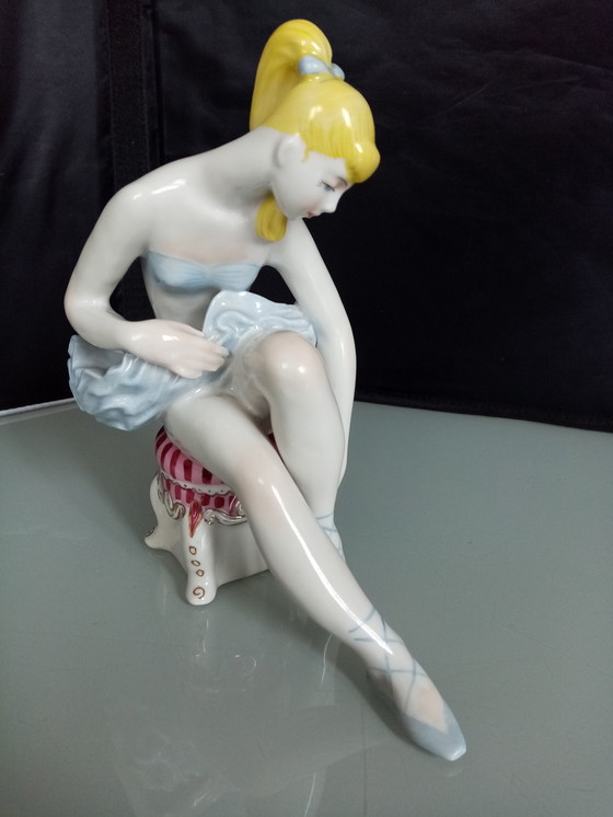 Image 1 of Oekraïens porseleinen ballerina figuur Yelena Yelochka jaren 60