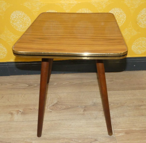 Image 1 of vintage 60er Jahre Beistelltisch XL Blumenhocker Holzoptik hell eckig 42x38 H42 Cocktailtisch mid century retro Tisch side table