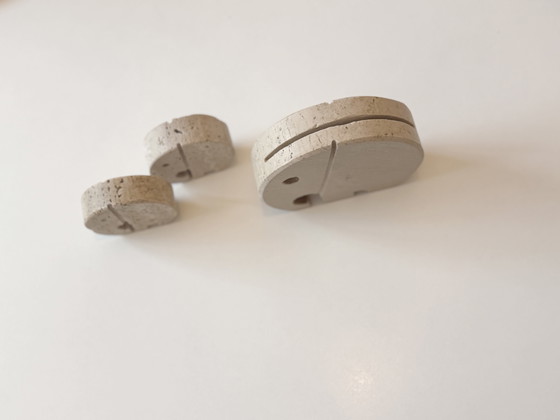 Image 1 of Family with 3 elephants made of travertine