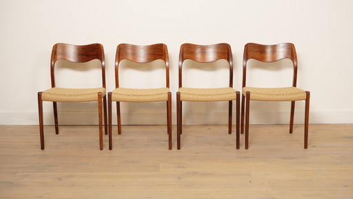 Set of 4 vintage dining chairs | Niels Otto Møller | Model 71 | Rosewood | Restored