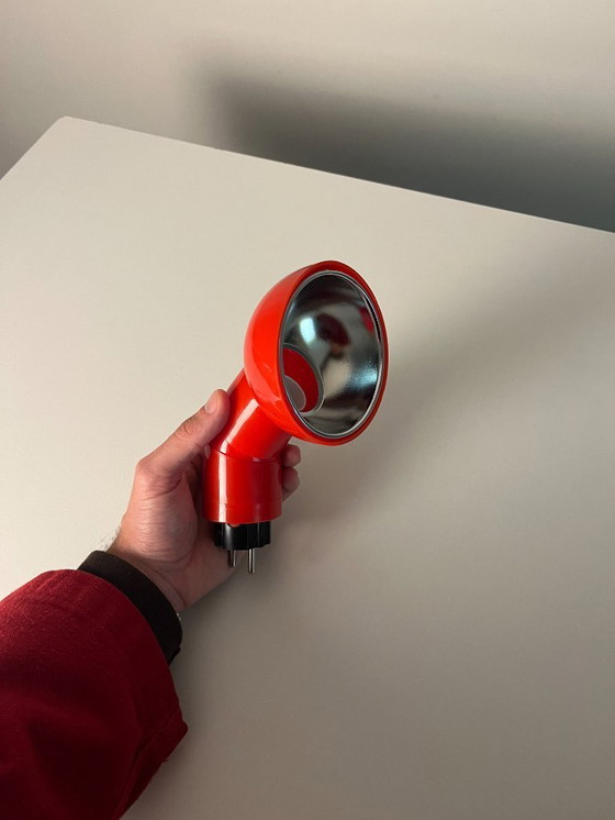 Image 1 of Zeldzame volledig rode vintage stekkerlamp uit 1980