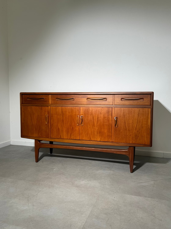 Victor B. Wilkins “Fresco” Teak Sideboard for G-Plan – 1960s (photo 3 of 6)