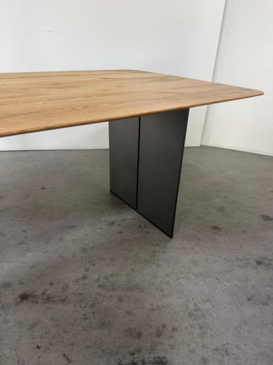 New Bert Plantagie Oak Dining Table Boat Shape 200x100x76cm – Wood (photo 3 of 5)