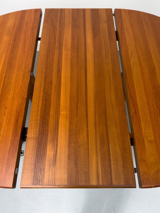 Vintage Teak Round Table – glostrup, Dining tables, Wood (photo 13 of 19)