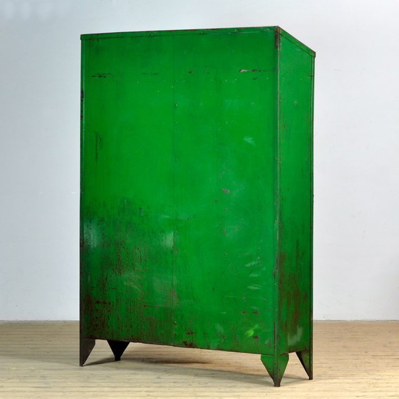 Image 1 of Armadietto industriale, anni '50