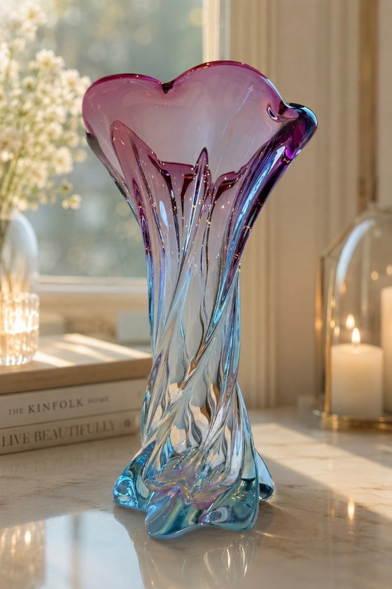 Image 1 of Vase Kunstglas vintage Blau Lila gedrehte Glasvase 27 cm