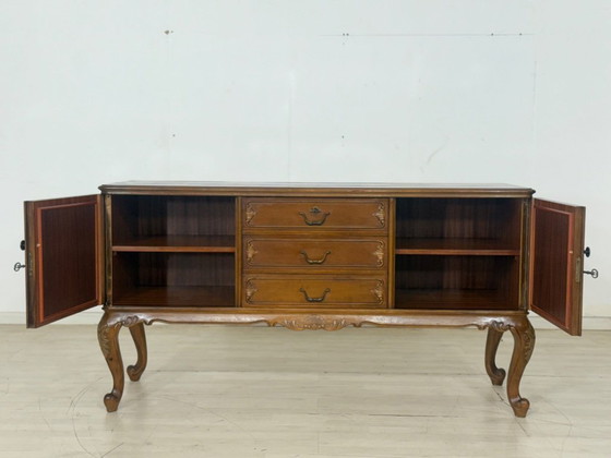 Image 1 of Chippendale Sideboard Commode Buffet Armoire de salon Vintage