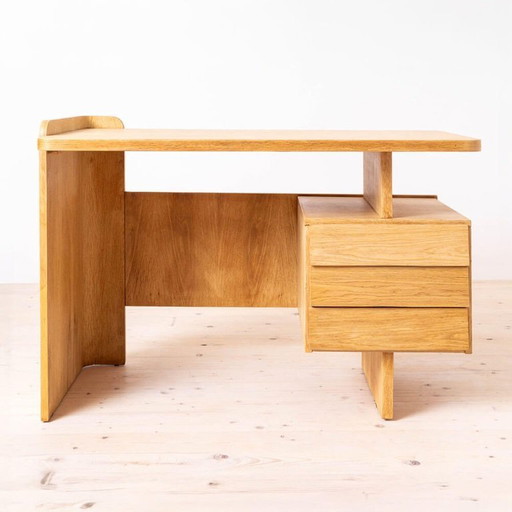 Scrivania postmoderna, scrittoio di Bohumil Landsman, impiallacciatura di rovere, anni '70