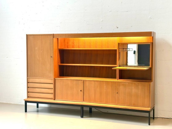 Image 1 of Woonkamermeubel uit het midden van de 20e eeuw, gemaakt van teakhout, Zwitserland, jaren 60.