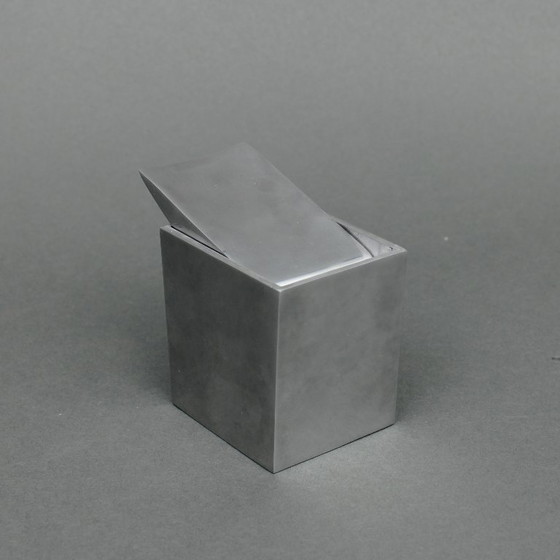 Image 1 of Philippe Starck (1949) – Aschenbecher – Ray Hollis – New York Royalton Hotel, USA – 1986