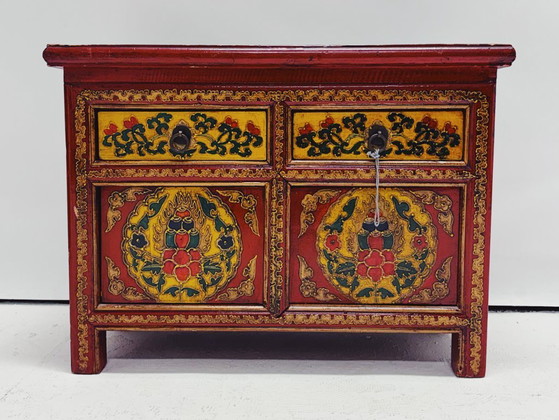 Image 1 of Tables de chevet tibétaines