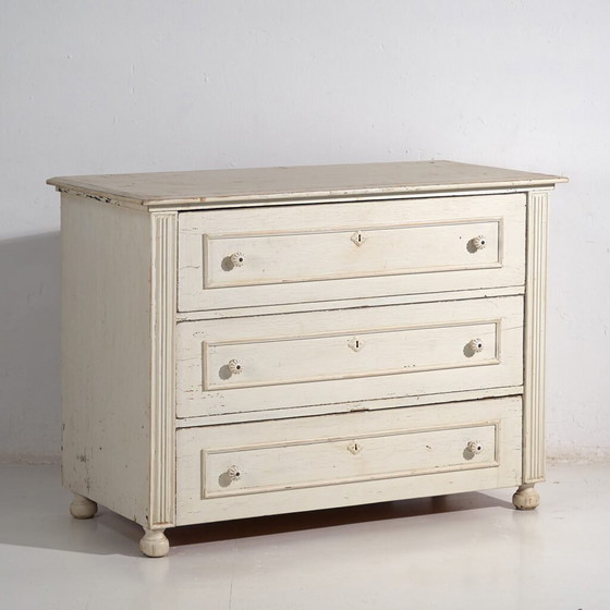 Antique white chest of drawers (c.1920) #40 (photo 4 of 39)