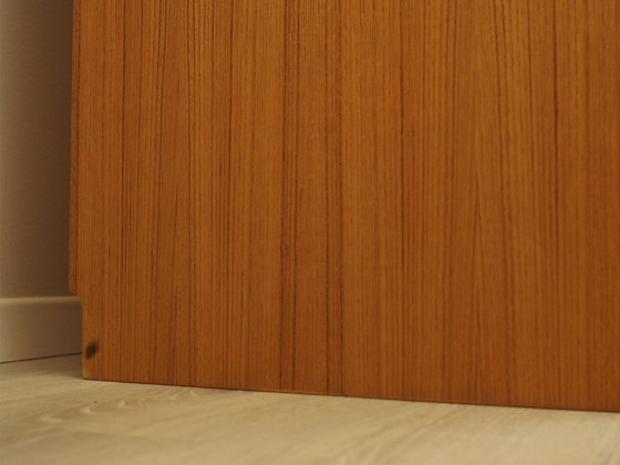 Estantería danesa de teca con mueble bar iluminado, estilo danés moderno de los años 70. – Librerías, Wood (photo 18 of 22)