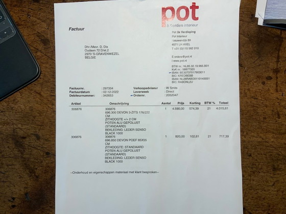 Image 1 of Divano a 3 posti Leolux Devon con poggiapiedi