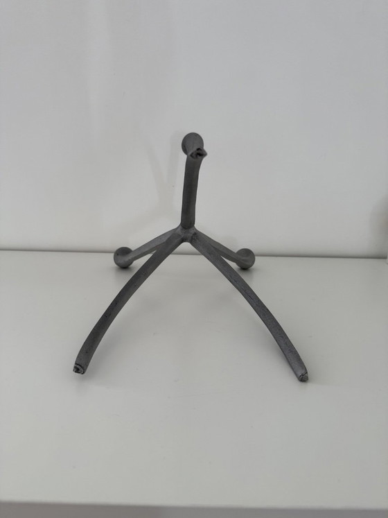 "Spider" tripod candlestick, space age Starck Eames 80s design – Table accessories, Aluminium (photo 13 of 13)