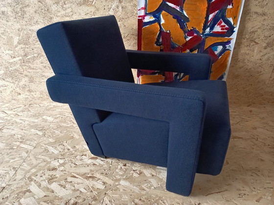 Image 1 of CASSINA Utrecht 637 armchair in Midnight BLUE Kvadrat wool by Gerrit Rietveld