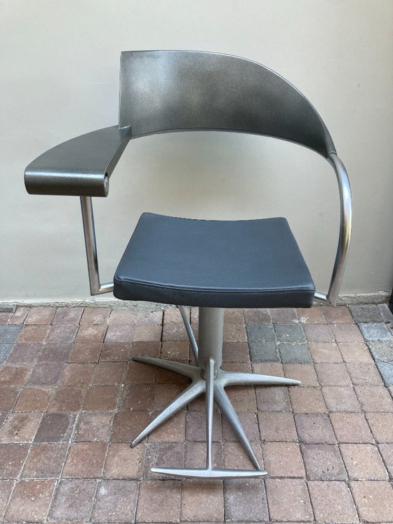 Image 1 of Maletti by Philippe Starck draaifauteuil