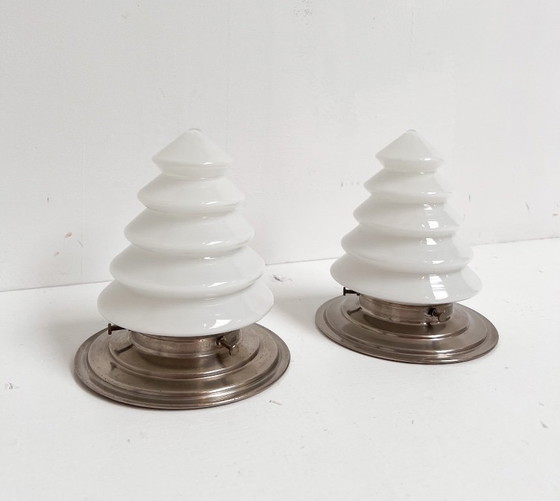 Image 1 of Set di 2 lampade da soffitto triangolari GISO, anni '60