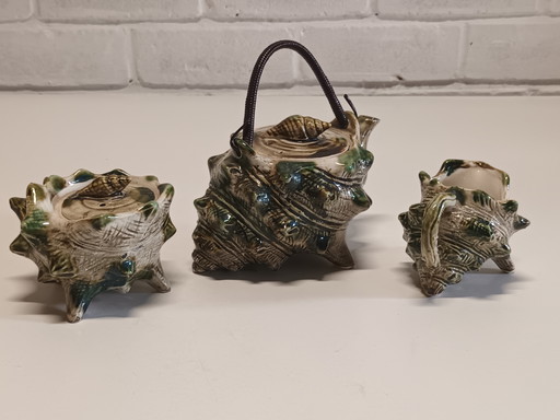 Vintage tea set shell