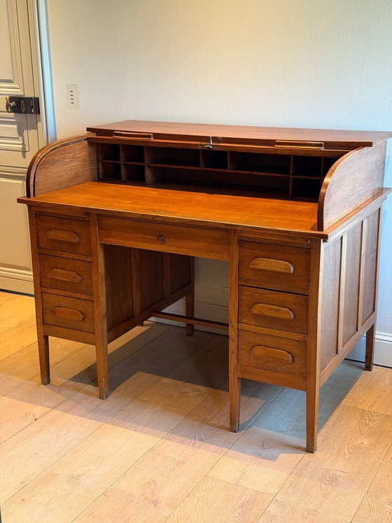 Amerikanischer Rollschreibtisch Eiche 20. Jahrhundert – Wood, Brass (photo 2 of 5)