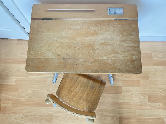 Image 1 of Scrivania/piccola scrivania vintage per bambini con sedia