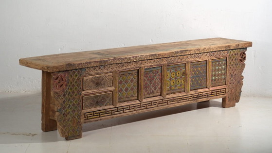 Antique Chinese carved fir low sideboard with ornate panels – Gansu, circa 1930 (photo 3 of 40)