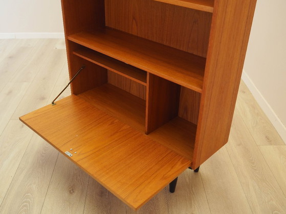 Libreria danese impiallacciata in teak con bancone bar e ripiani regolabili, anni '70. – Librerie, Wood (photo 8 of 10)