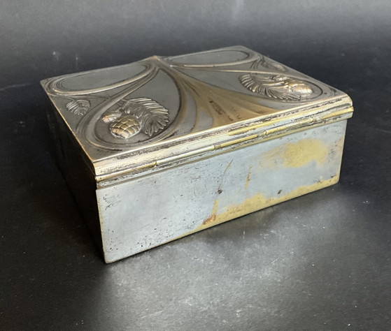 Image 1 of WMF Art Nouveau verzilverde sieradendoos – Duitsland, circa 1900
